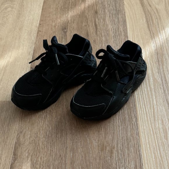 Nike Huarache - (Black) Kids Size 12C - Picture 3 of 4